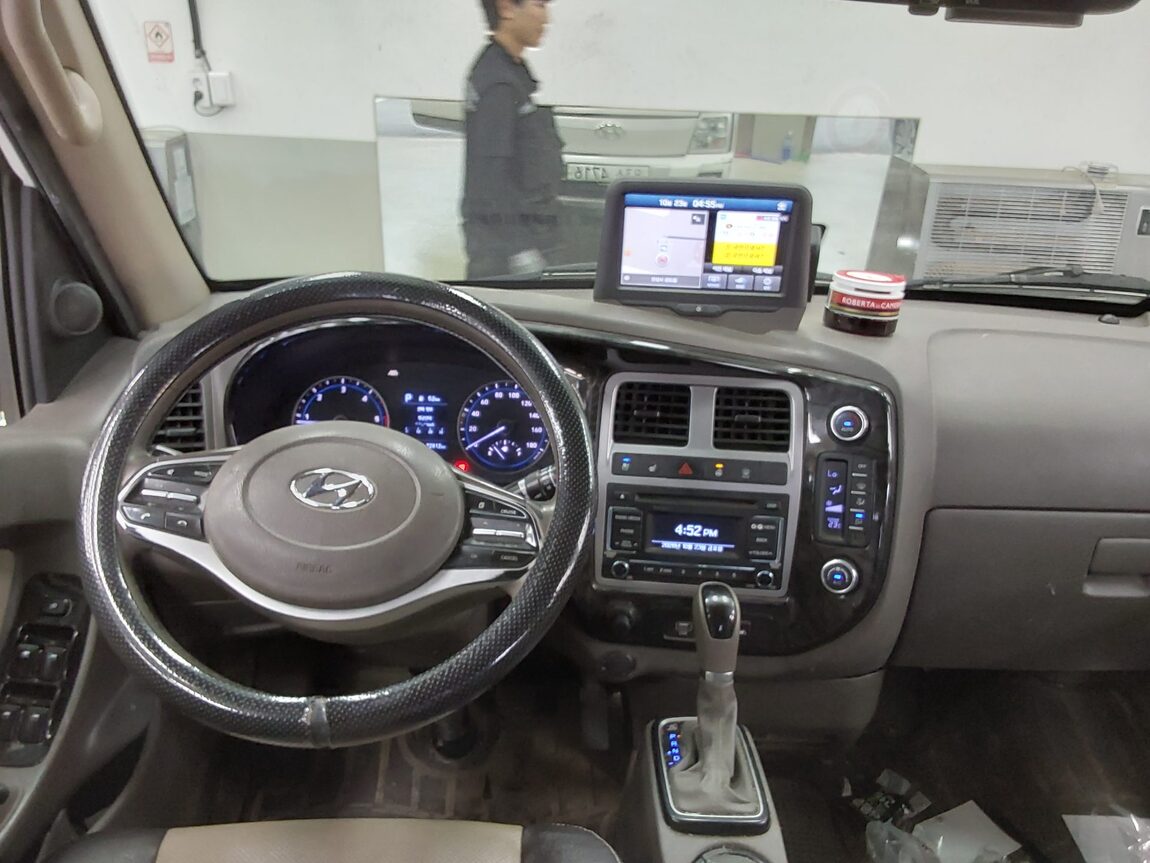 HYUNDAI PORTER II CRDi DOUBLE CAB EXTRA LONG WHEELBASE PREMIUM 2020 - zdjęcie 11