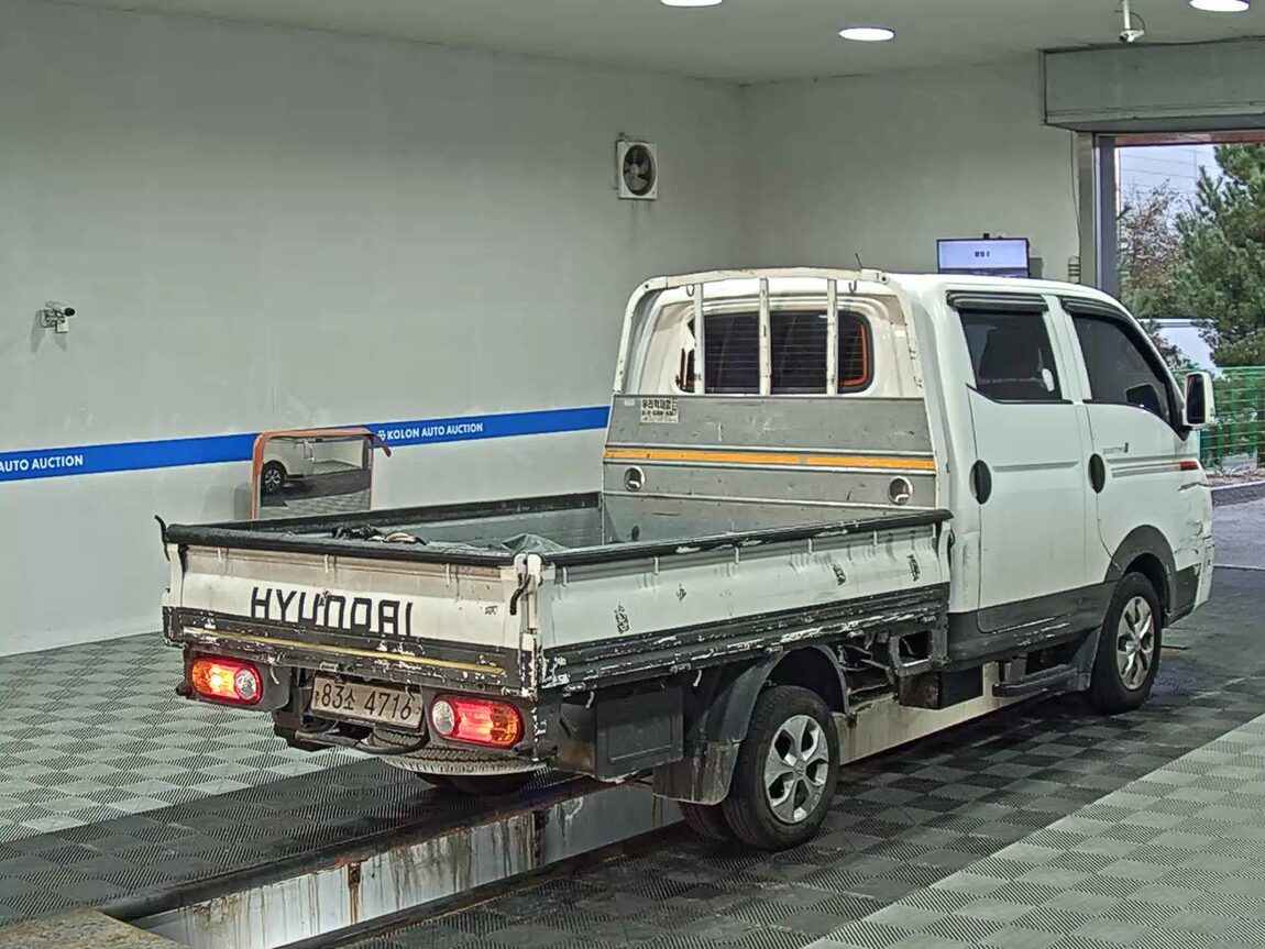 HYUNDAI PORTER II CRDi DOUBLE CAB EXTRA LONG WHEELBASE PREMIUM 2020 - zdjęcie 5