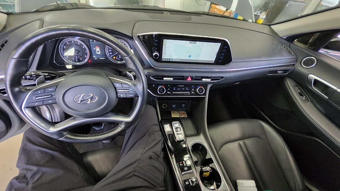 HYUNDAI SONATA (DN8) G2.0 PREMIUM PLUS 2022 - zdjęcie 11