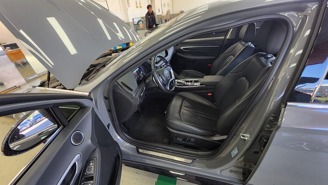 HYUNDAI SONATA (DN8) G2.0 PREMIUM PLUS 2022 - zdjęcie 10