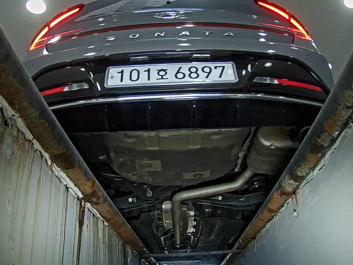 HYUNDAI SONATA (DN8) G2.0 PREMIUM PLUS 2022 - zdjęcie 8