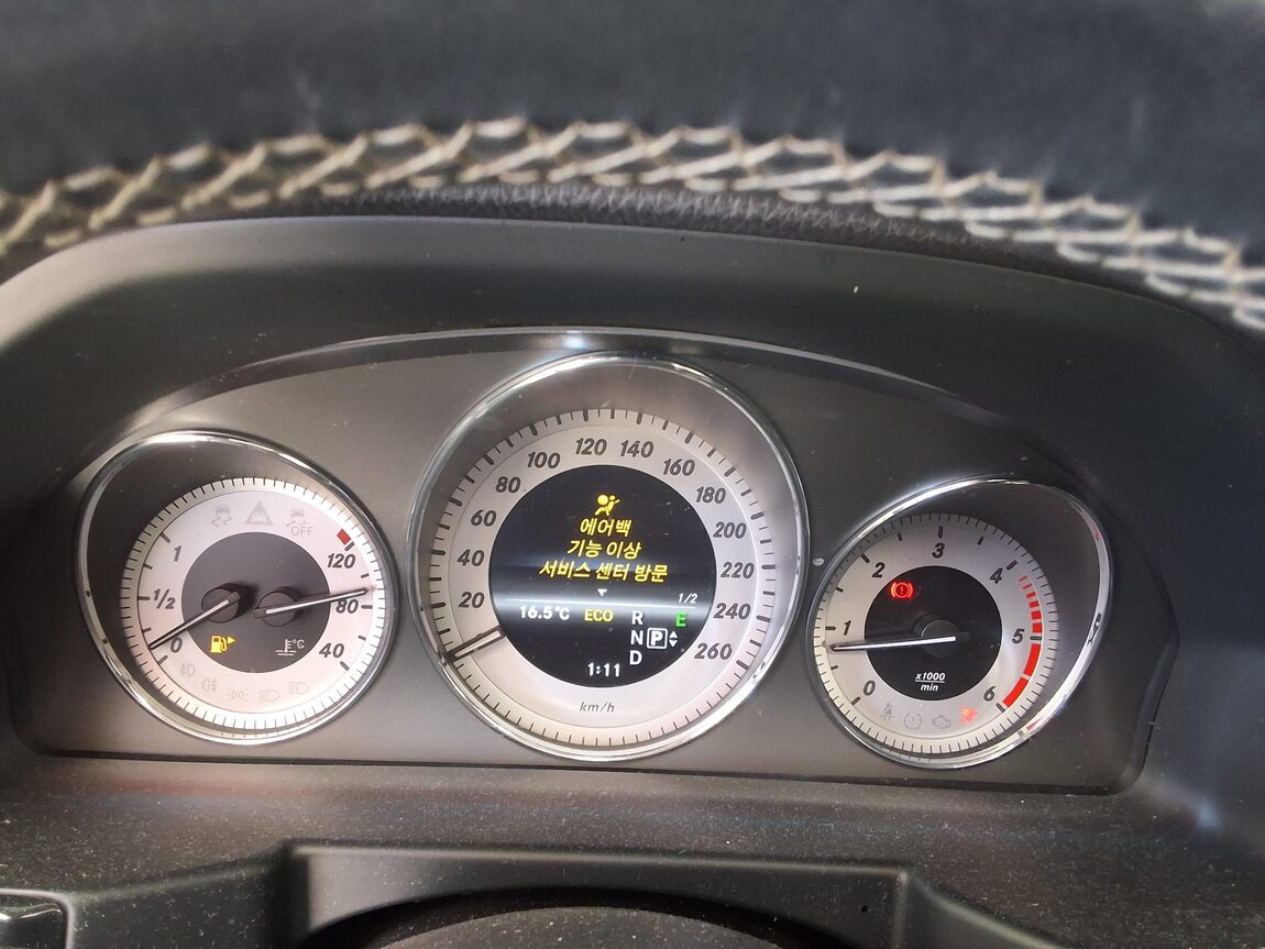 MERCEDES-BENZ GLK-CLASS GLK220 CDI 4MATIC 2013 - zdjęcie 25