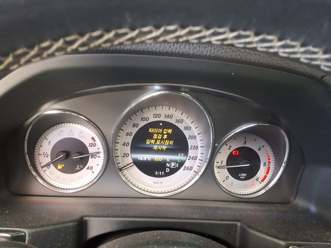 MERCEDES-BENZ GLK-CLASS GLK220 CDI 4MATIC 2013 - zdjęcie 26