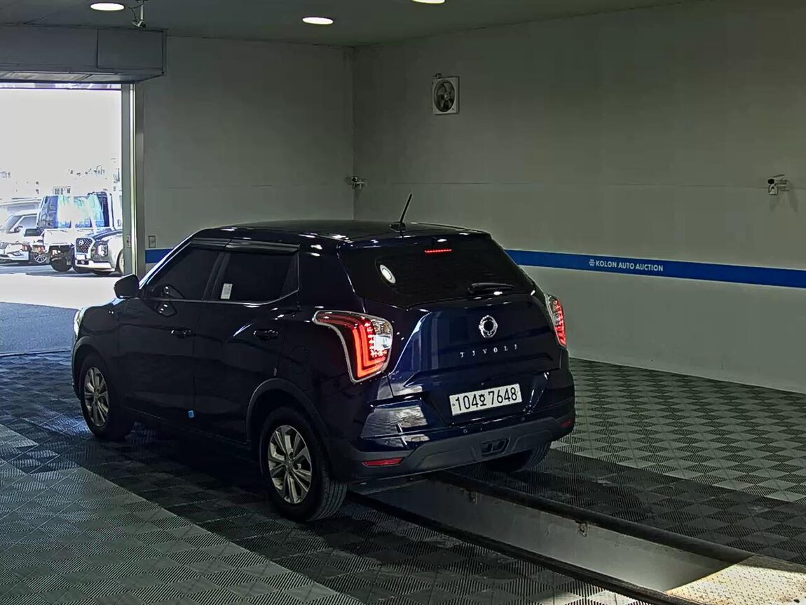 KG MOBILITY (SSANGYONG) VERY NEW TIVOLI 1.5 GASOLINE 2WD DIRECT SALES 2021 - zdjęcie 6