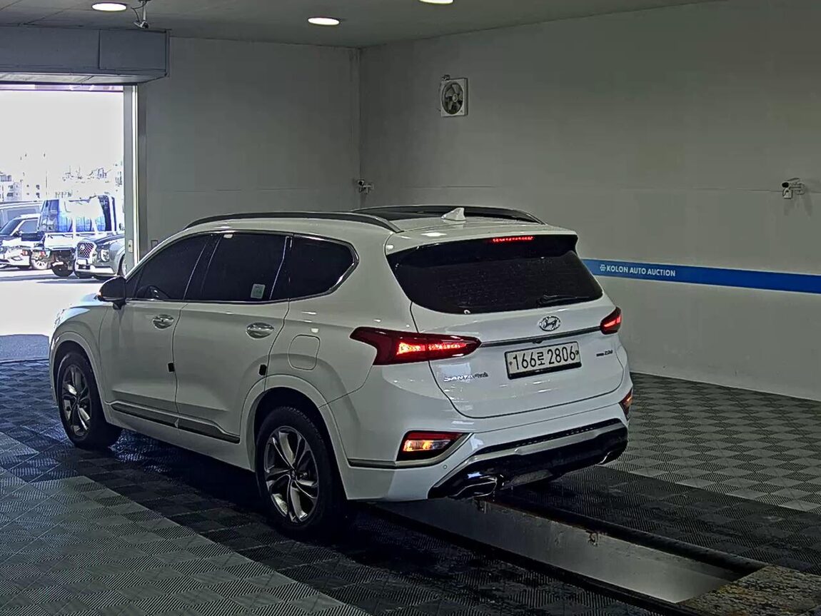 HYUNDAI SANTA FE (TM) R2.0 4WD INSPIRATION 2019 - zdjęcie 6