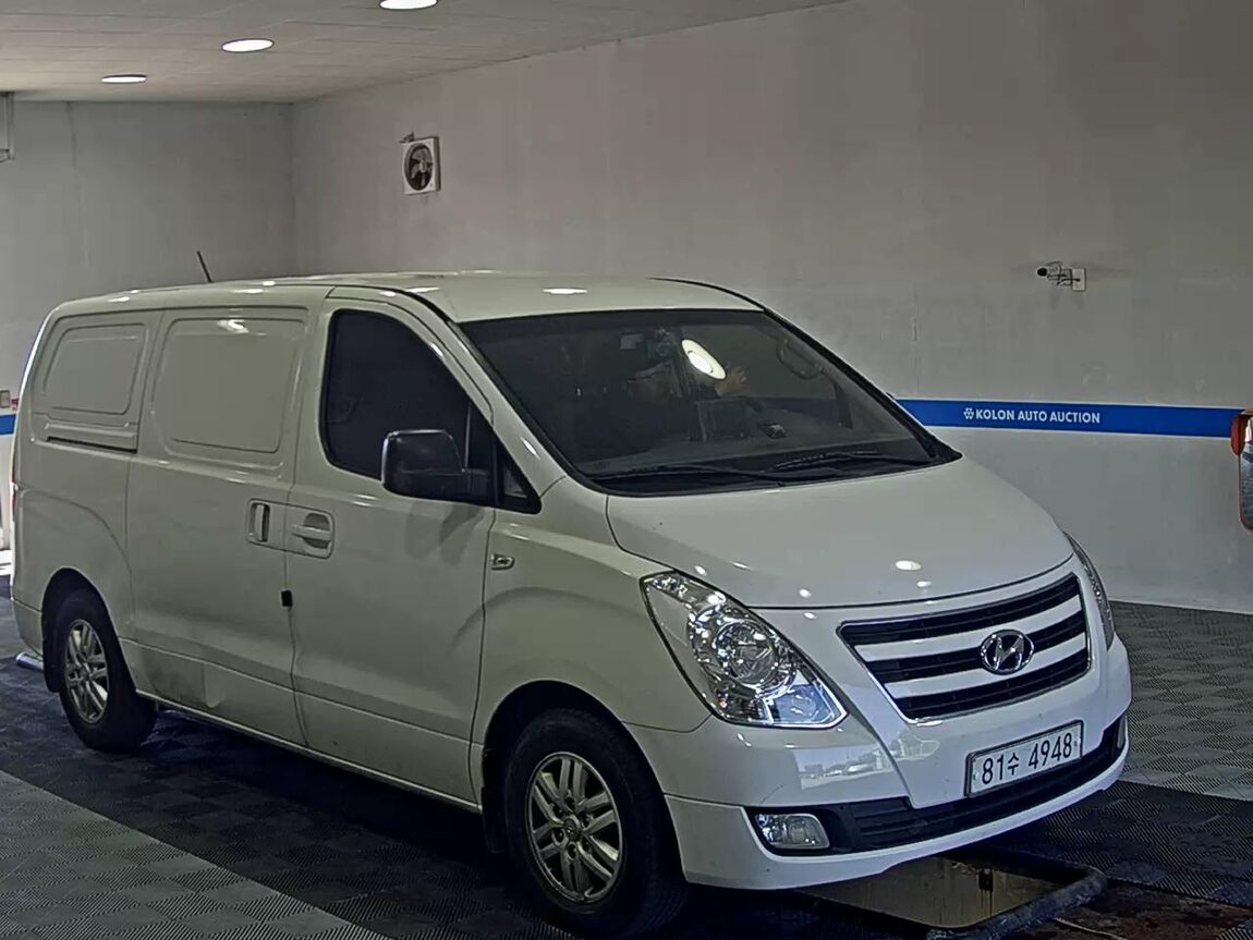 HYUNDAI GRAND STAREX 3-SEATER DIESEL VAN SMART 2017 - zdjęcie 3