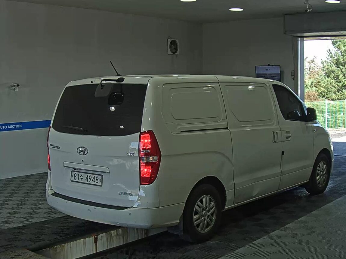 HYUNDAI GRAND STAREX 3-SEATER DIESEL VAN SMART 2017 - zdjęcie 5
