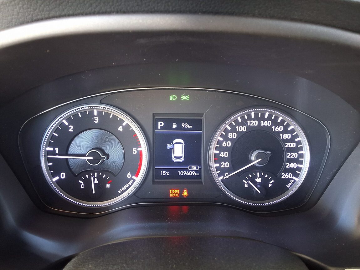 HYUNDAI SANTA FE (TM) R2.0 2WD PREMIUM 2019 - zdjęcie 9