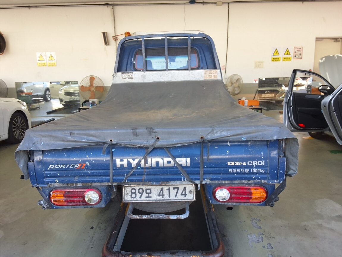 HYUNDAI PORTER II CRDi DOUBLE CAB EXTRA LONG WHEELBASE SUPER 2017 - zdjęcie 15