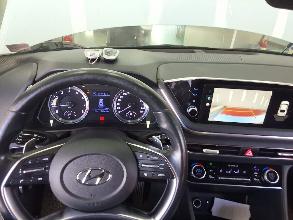 HYUNDAI SONATA (DN8) L2.0 RENTAL CAR SMART 2020 - zdjęcie 17