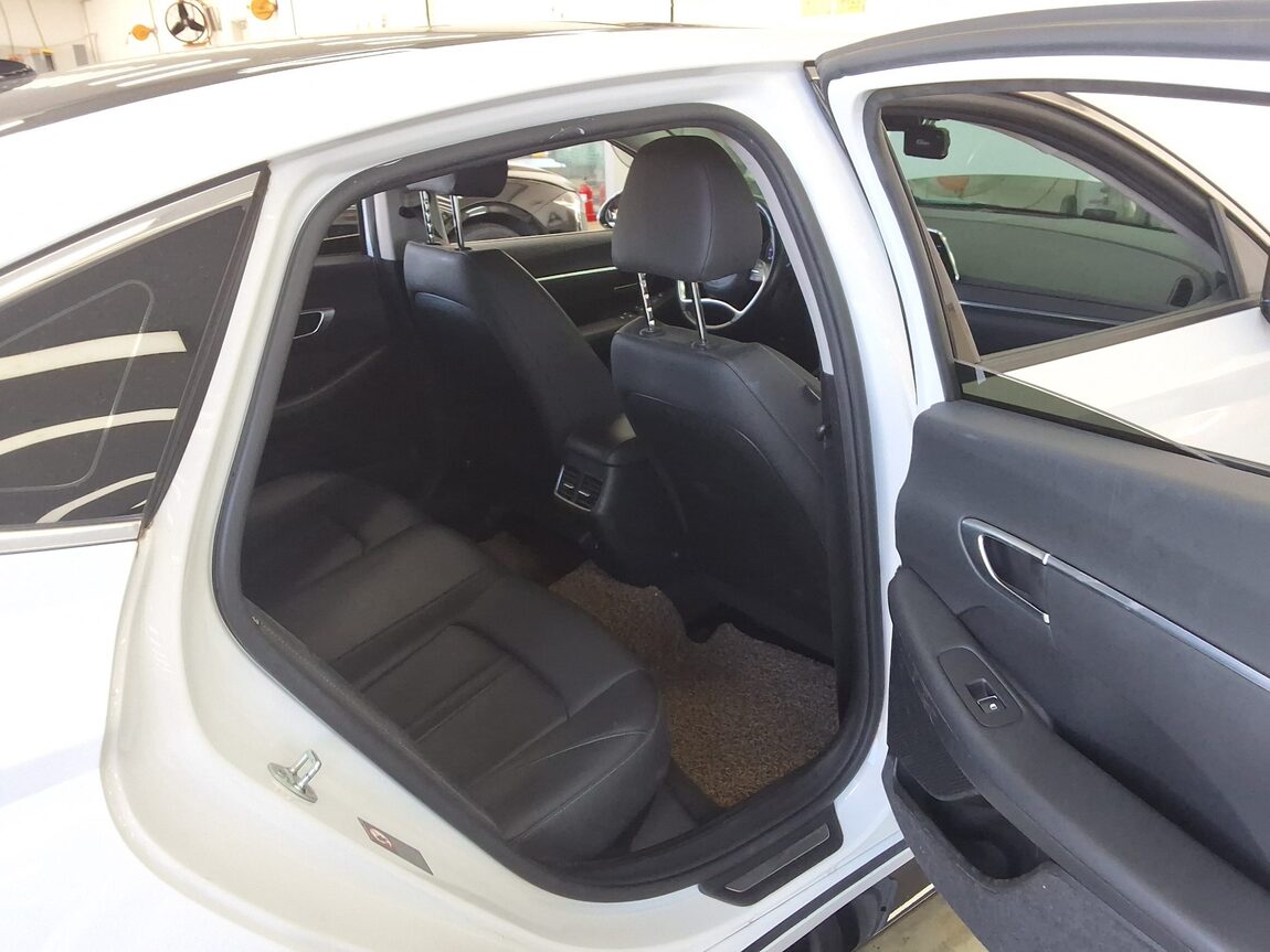 HYUNDAI SONATA (DN8) L2.0 RENTAL CAR SMART 2020 - zdjęcie 13
