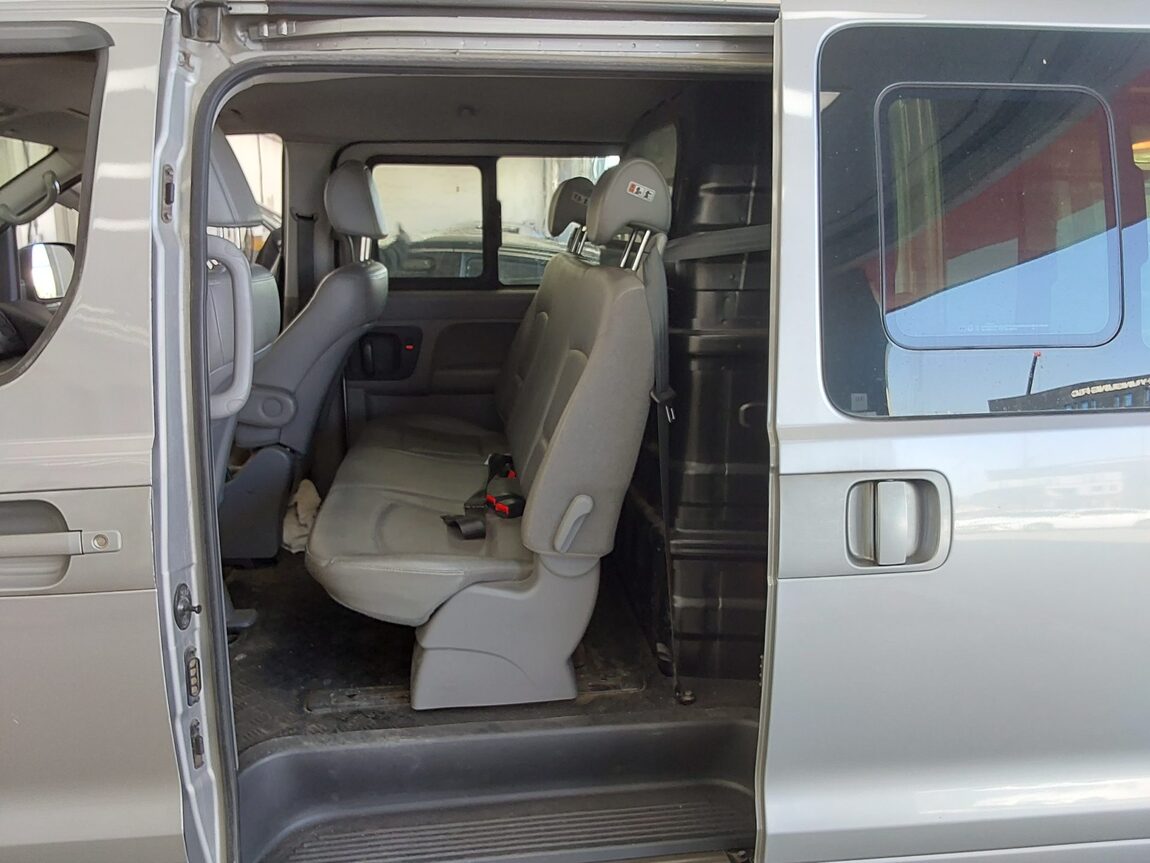 HYUNDAI GRAND STAREX 5-SEATER DIESEL VAN SMART 2016 - zdjęcie 12