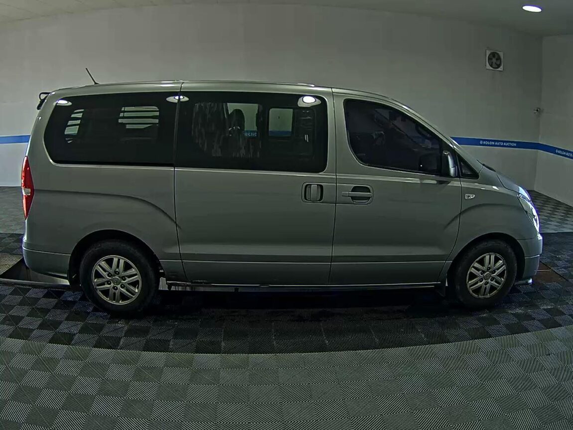 HYUNDAI GRAND STAREX 5-SEATER DIESEL VAN SMART 2016 - zdjęcie 4