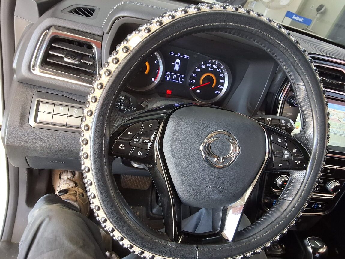 KG MOBILITY (SSANGYONG) VERY NEW TIVOLI 1.5 GASOLINE 2WD V5 2020 - zdjęcie 23