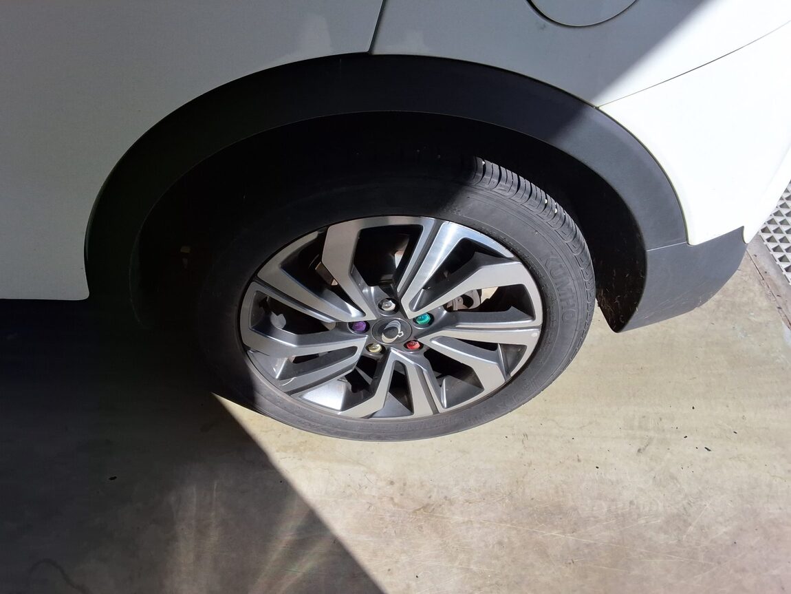KG MOBILITY (SSANGYONG) VERY NEW TIVOLI 1.5 GASOLINE 2WD V5 2020 - zdjęcie 20