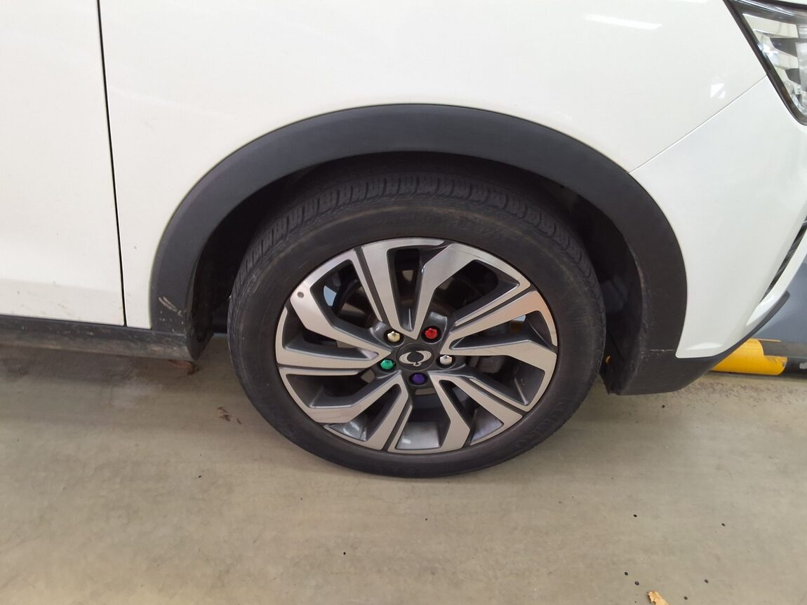 KG MOBILITY (SSANGYONG) VERY NEW TIVOLI 1.5 GASOLINE 2WD V5 2020 - zdjęcie 21