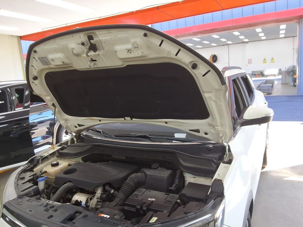 KG MOBILITY (SSANGYONG) VERY NEW TIVOLI 1.5 GASOLINE 2WD V5 2020 - zdjęcie 18