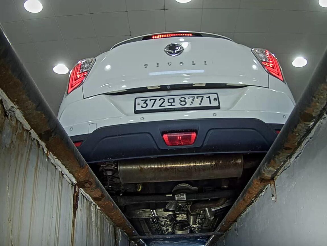 KG MOBILITY (SSANGYONG) VERY NEW TIVOLI 1.5 GASOLINE 2WD V5 2020 - zdjęcie 8