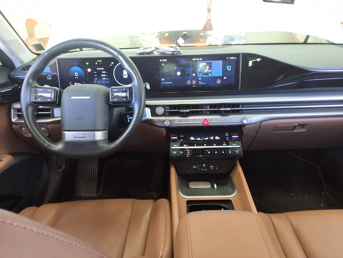 HYUNDAI THE ALL NEW GRANDEUR GASOLINE 2.5 EXCLUSIVE 2023 - zdjęcie 11