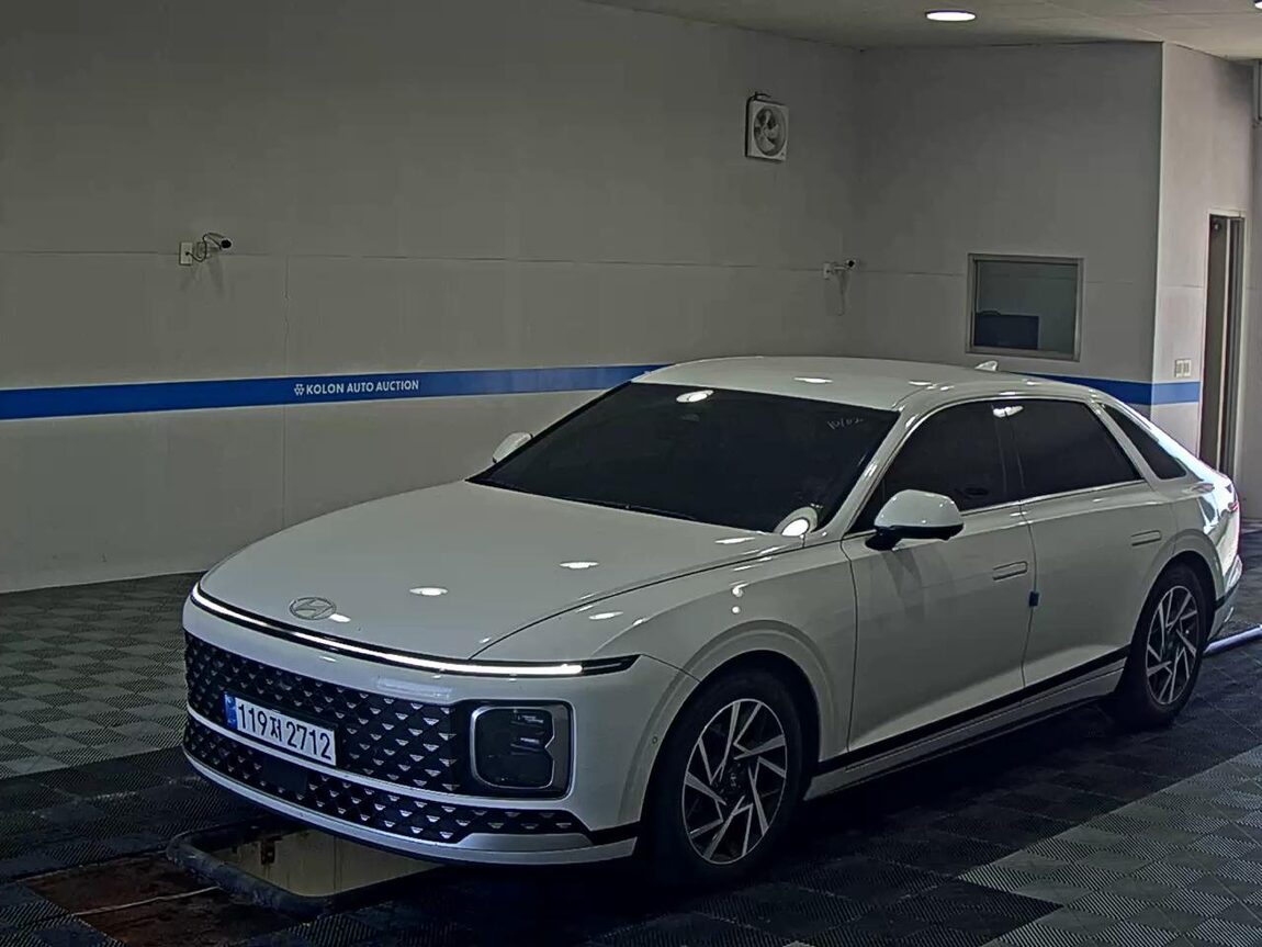 HYUNDAI THE ALL NEW GRANDEUR GASOLINE 2.5 EXCLUSIVE 2023 - zdjęcie 2