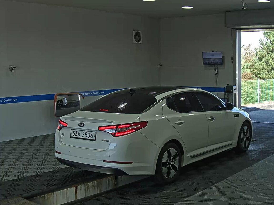 KIA K5 HYBRID PRESTIGE 2013 - zdjęcie 5