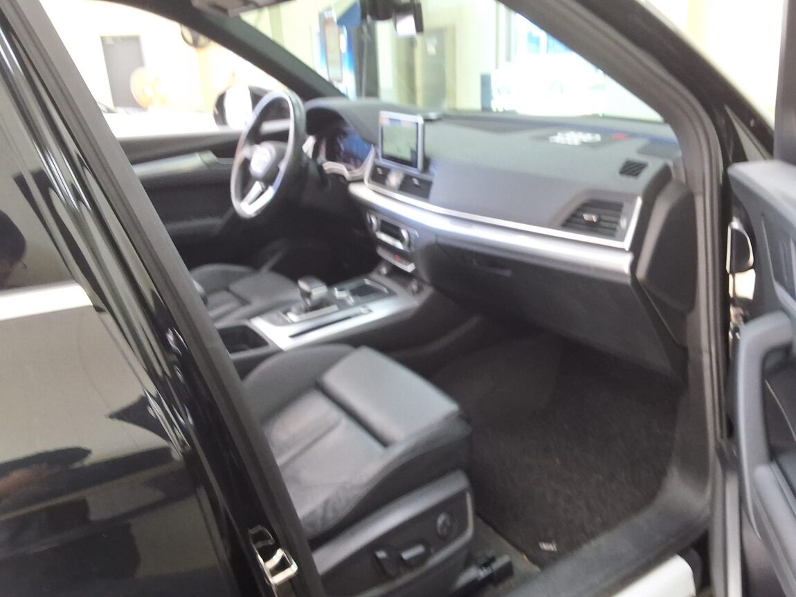 AUDI Q5 (2ND GEN) 40 TDI QUATTRO PREMIUM 2020 - zdjęcie 15