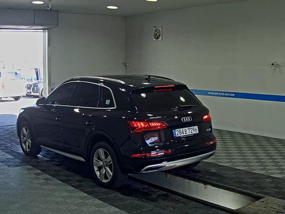 AUDI Q5 (2ND GEN) 40 TDI QUATTRO PREMIUM 2020 - zdjęcie 6