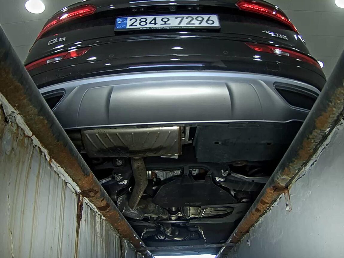 AUDI Q5 (2ND GEN) 40 TDI QUATTRO PREMIUM 2020 - zdjęcie 8
