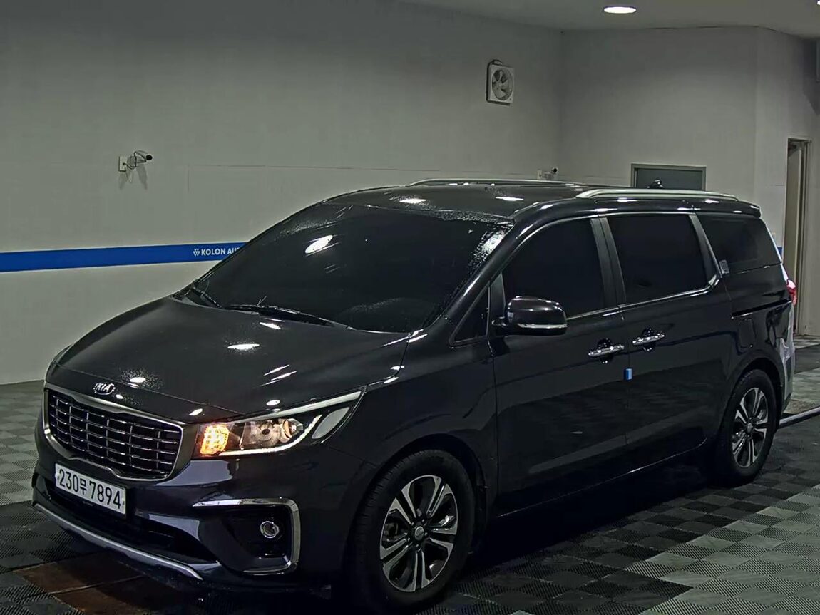 KIA THE NEW CARNIVAL 9-SEATER DIESEL LUXURY 2019 - zdjęcie 2