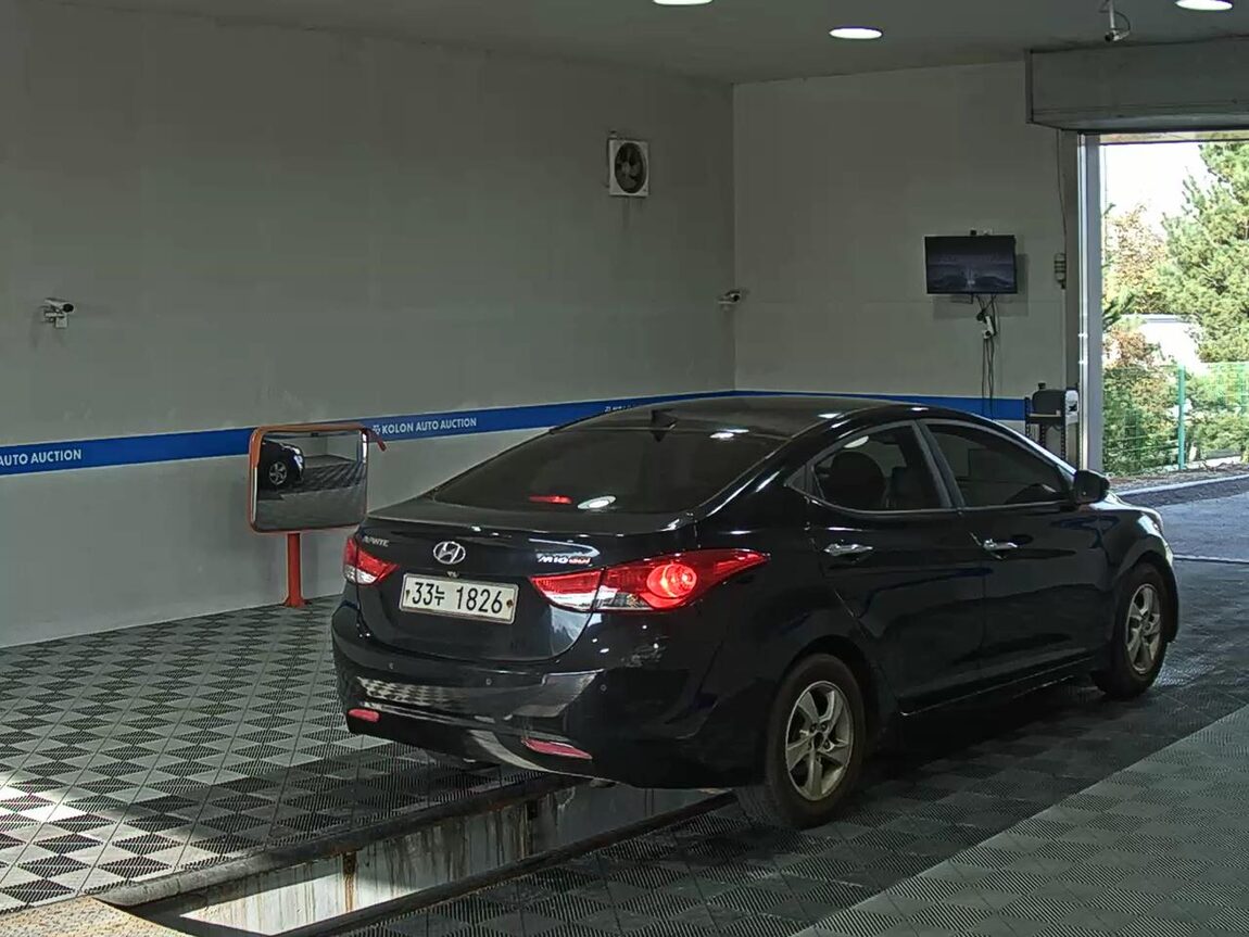 HYUNDAI AVANTE MD M16 GDi LUXURY 2011 - zdjęcie 5