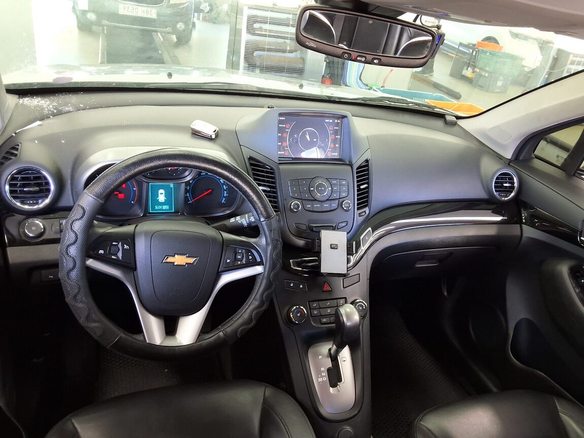 CHEVROLET (DAEWOO) ORLANDO 1.6 DIESEL LT SAFETY 2016 - zdjęcie 11