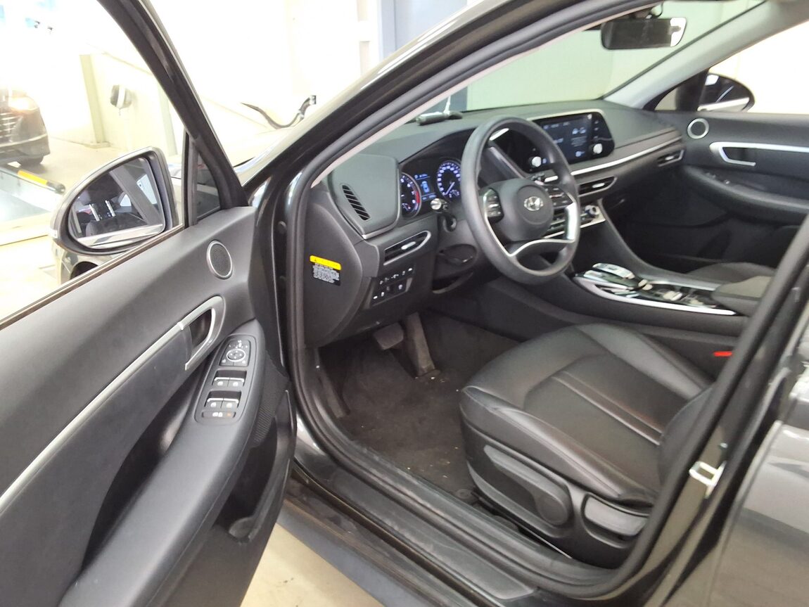 HYUNDAI SONATA (DN8) G2.0 SMART 2020 - zdjęcie 11
