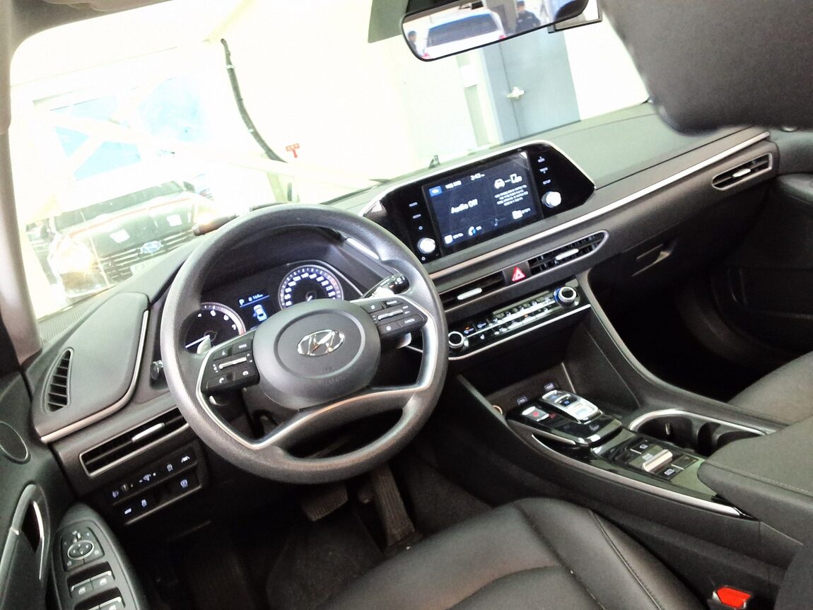 HYUNDAI SONATA (DN8) G2.0 SMART 2020 - zdjęcie 12