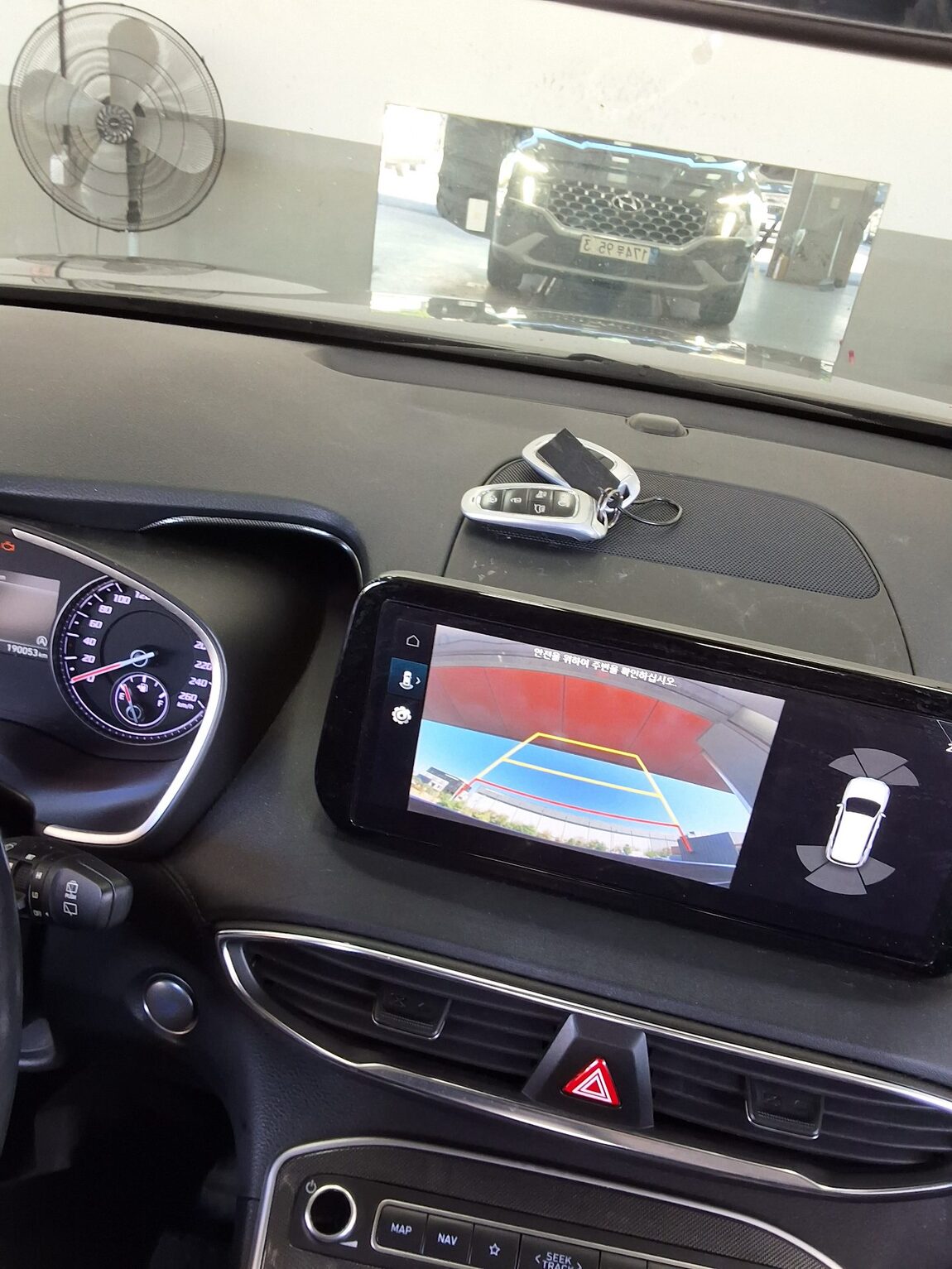 HYUNDAI THE NEW SANTA FE DIESEL 2.2 2WD PRESTIGE 2021 - zdjęcie 17