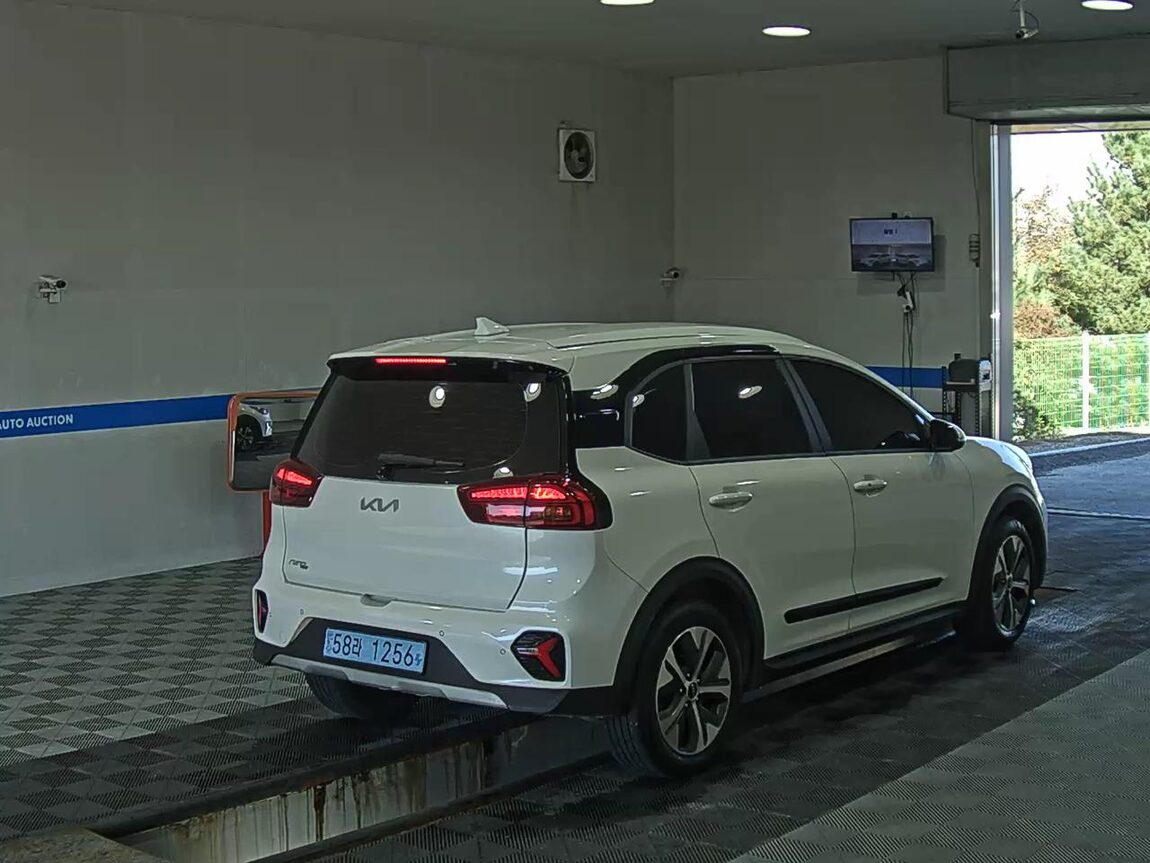 KIA NIRO PLUS EARTH 2024 - zdjęcie 5