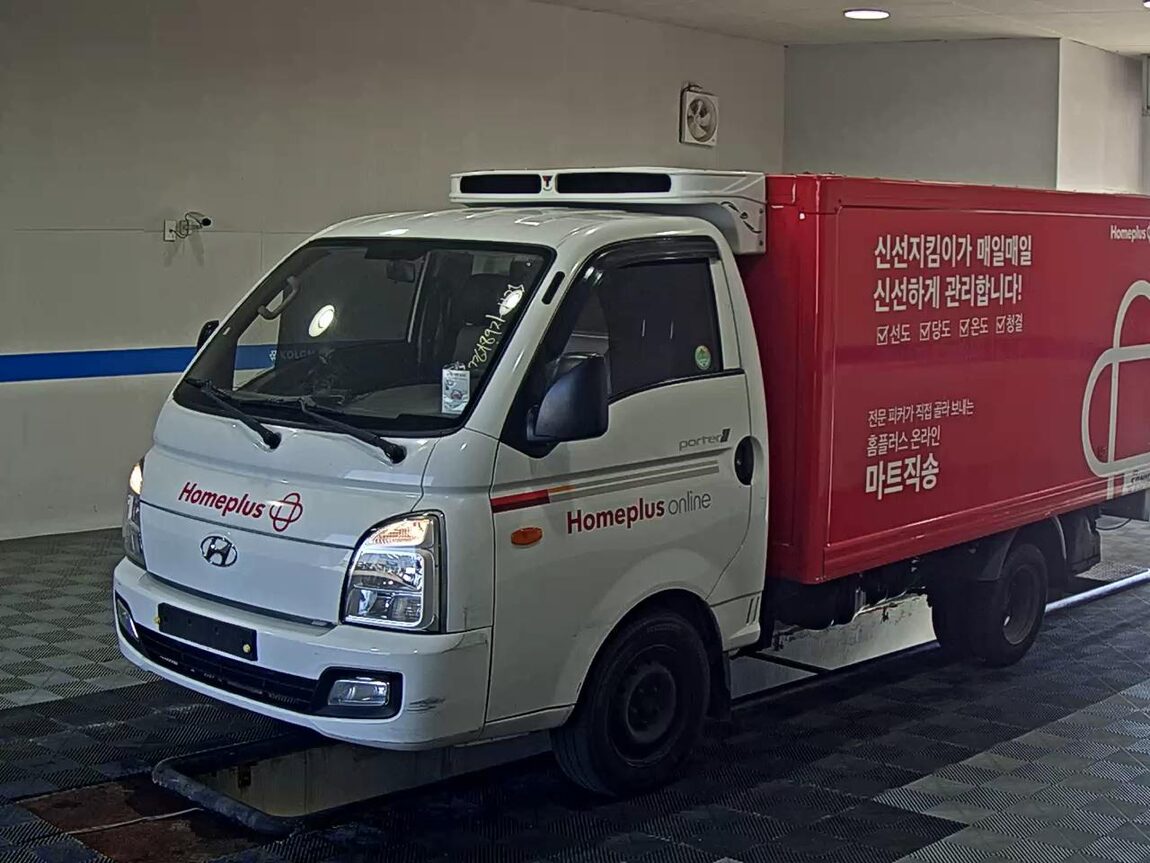 HYUNDAI PORTER II CRDi STANDARD CAB EXTRA LONG WHEELBASE STYLE 2021 - zdjęcie 2