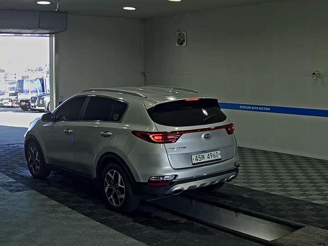 KIA SPORTAGE THE BOLD R2.0 DIESEL 2WD PRESTIGE 2019 - zdjęcie 6