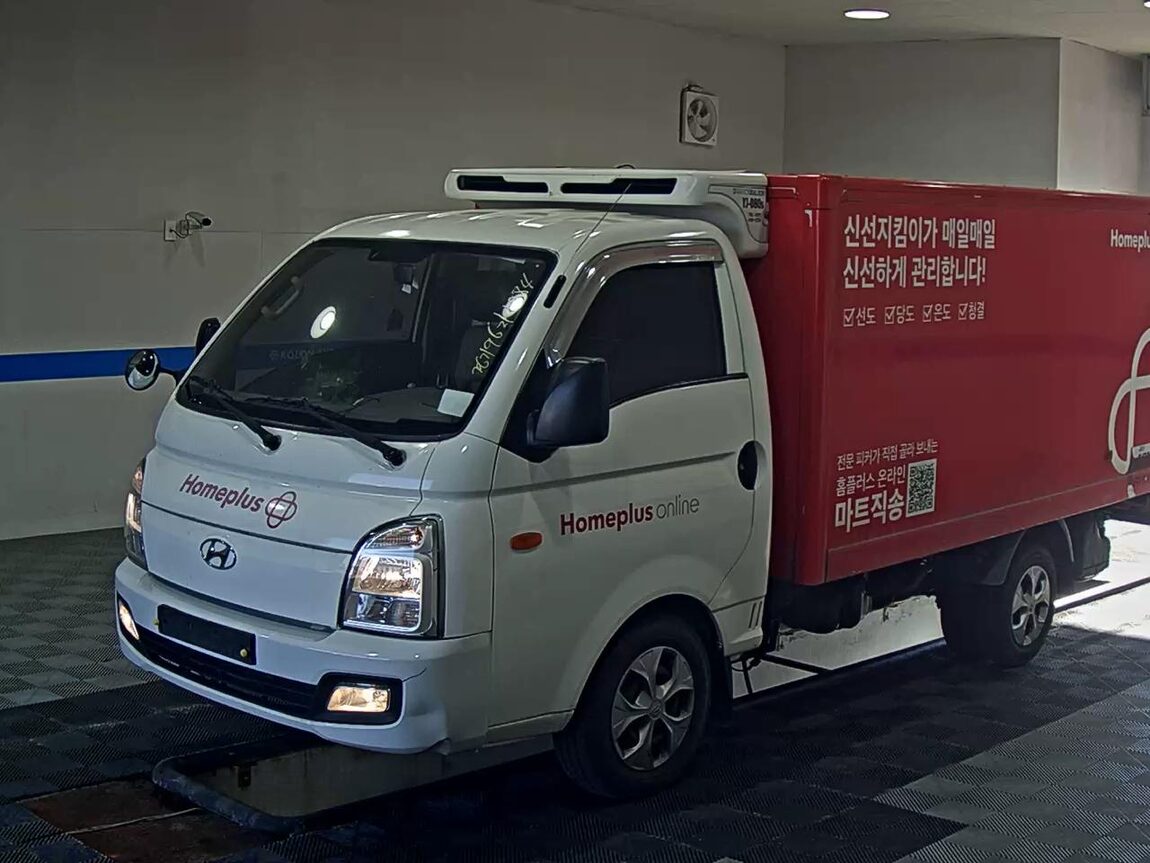 HYUNDAI PORTER II CRDi STANDARD CAB EXTRA LONG WHEELBASE STYLE 2021 - zdjęcie 2