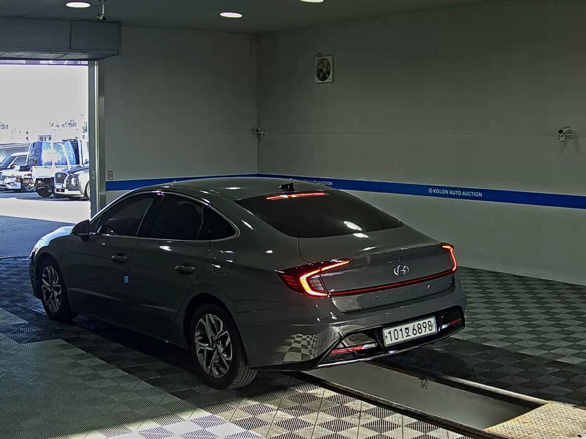 HYUNDAI SONATA (DN8) G2.0 PREMIUM PLUS 2022 - zdjęcie 6
