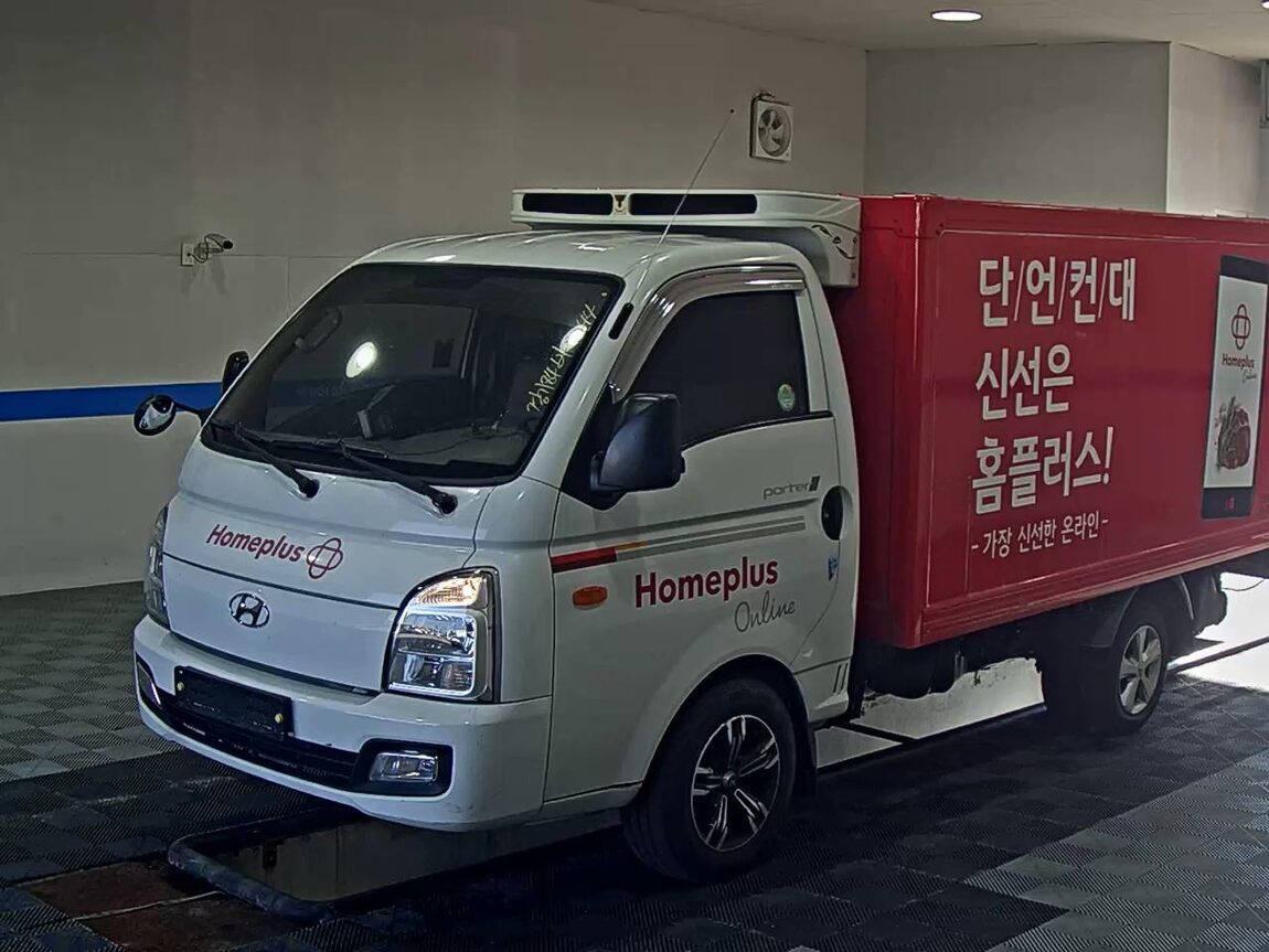 HYUNDAI PORTER II CRDi STANDARD CAB EXTRA LONG WHEELBASE STYLE 2021 - zdjęcie 2