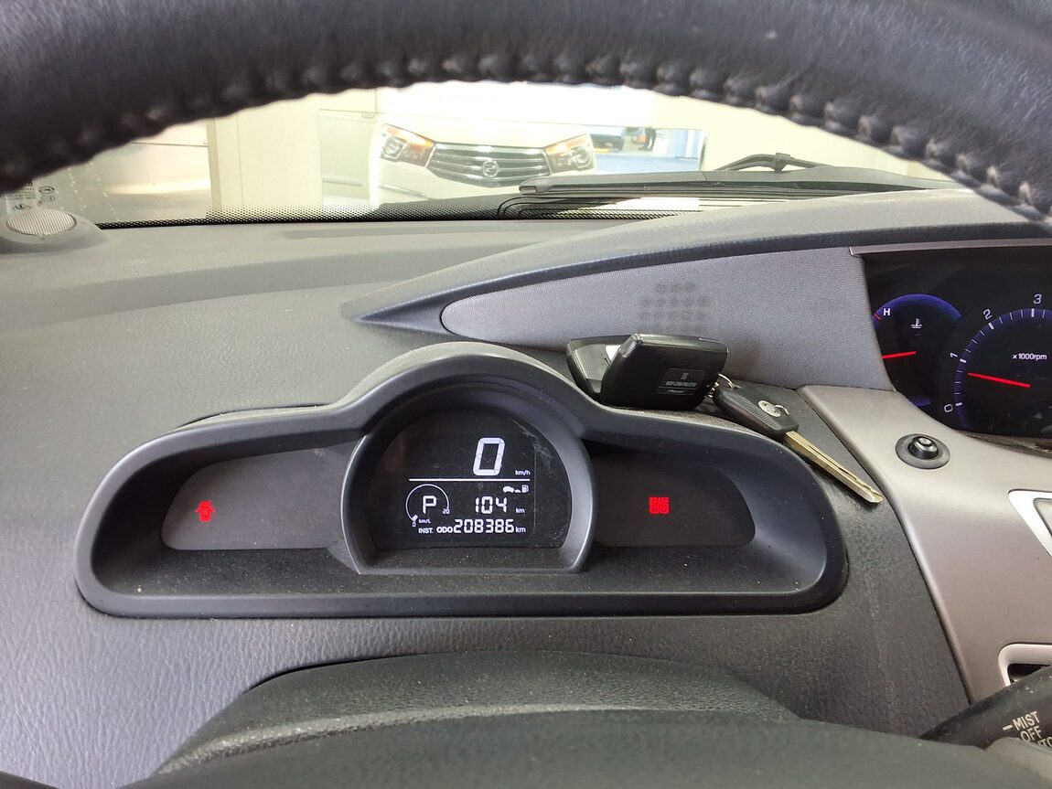 KG MOBILITY (SSANGYONG) KORANDO TOURISMO 2.0 4WD 9-SEATER LT 2014 - zdjęcie 10
