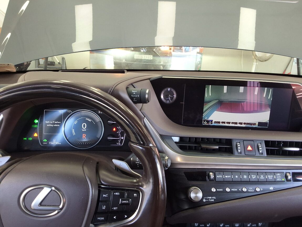 LEXUS ES (7TH GEN) 350 2021 - zdjęcie 20