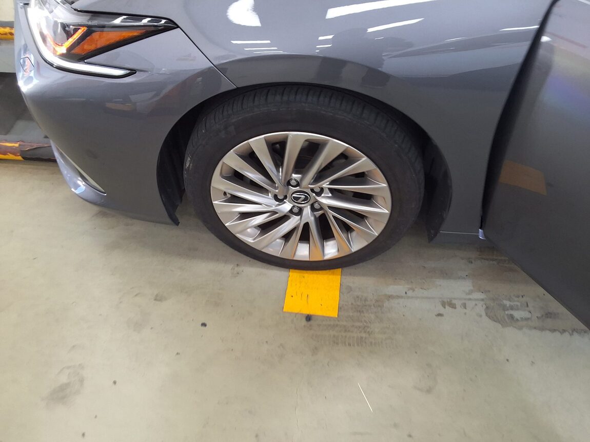 LEXUS ES (7TH GEN) 350 2021 - zdjęcie 23