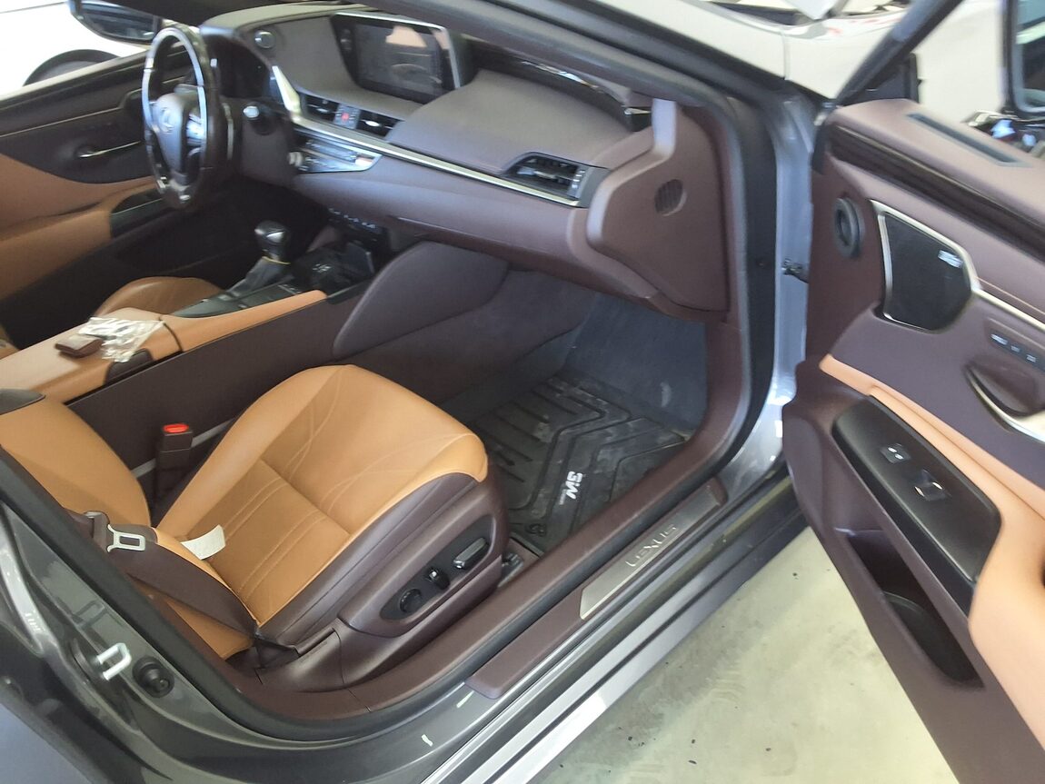 LEXUS ES (7TH GEN) 350 2021 - zdjęcie 14