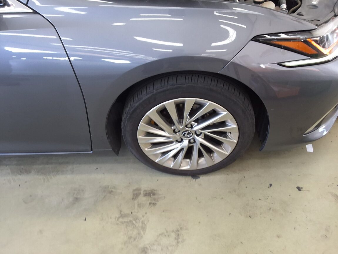 LEXUS ES (7TH GEN) 350 2021 - zdjęcie 25