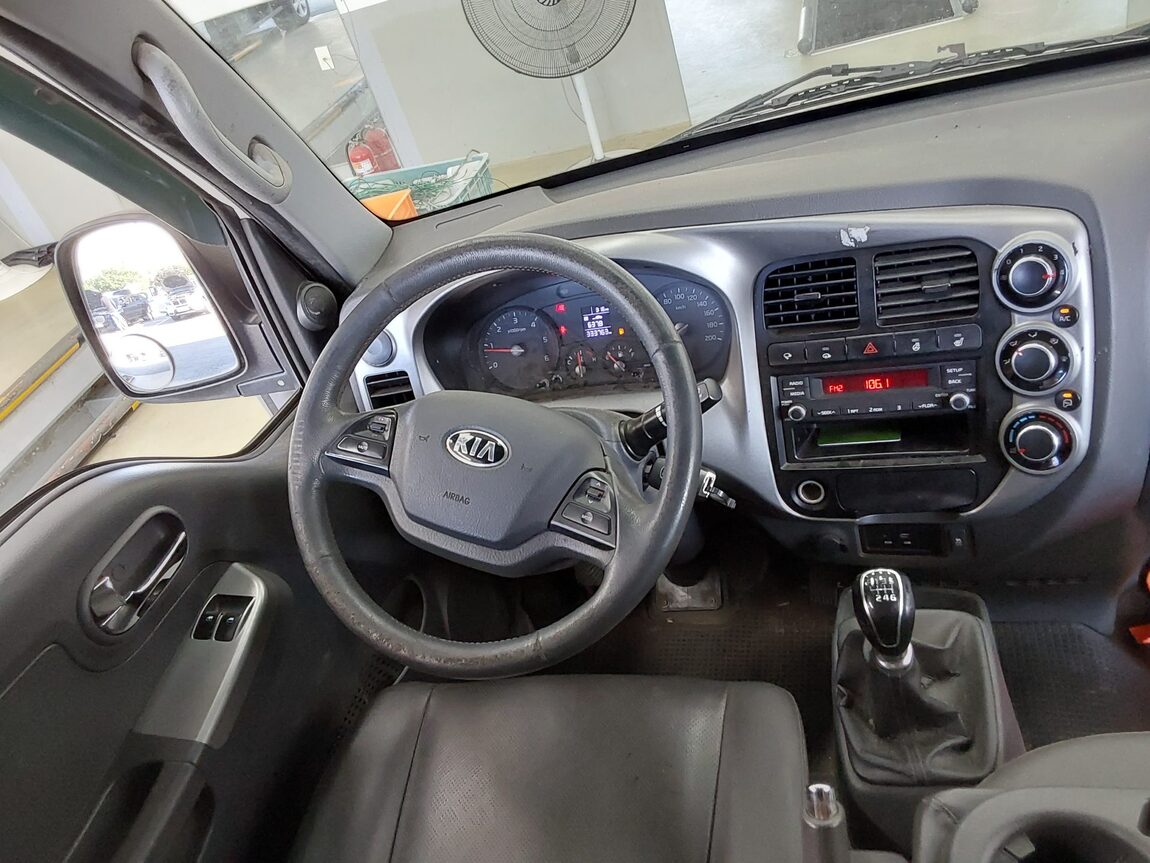 KIA BONGO III CARGO 1.2 TON KING CAB EXTRA LONG WHEELBASE 2019 - zdjęcie 11