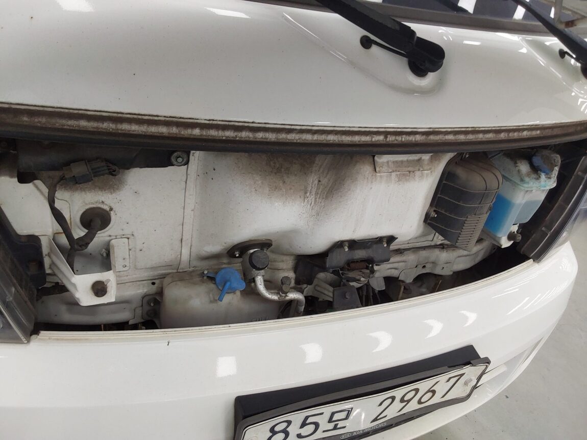 KIA BONGO III CARGO 1.2 TON KING CAB EXTRA LONG WHEELBASE 2019 - zdjęcie 17
