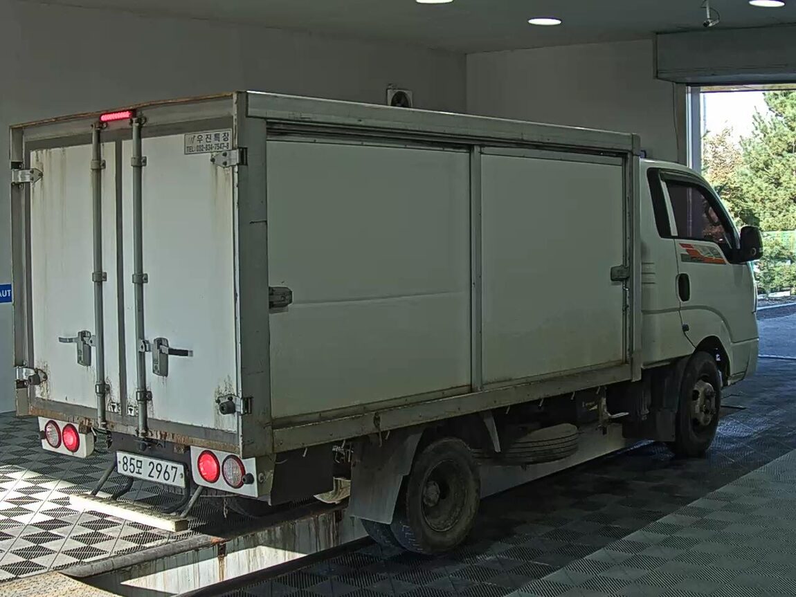 KIA BONGO III CARGO 1.2 TON KING CAB EXTRA LONG WHEELBASE 2019 - zdjęcie 5