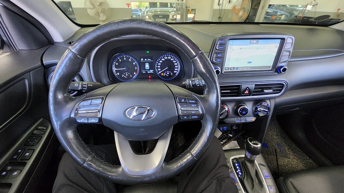 HYUNDAI KONA 1.6 GASOLINE 2WD MODERN POP 2018 - zdjęcie 18