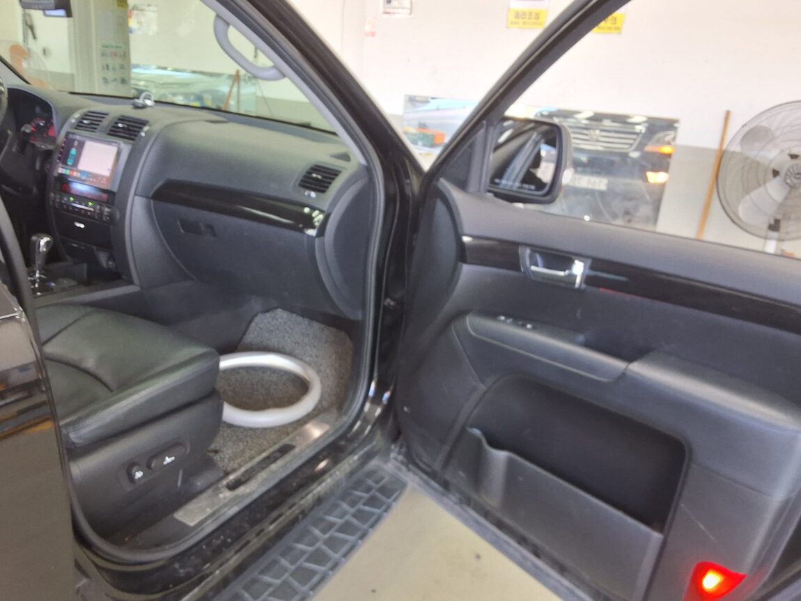 KIA MOHAVE DIESEL 4WD KV300 2015 - zdjęcie 14